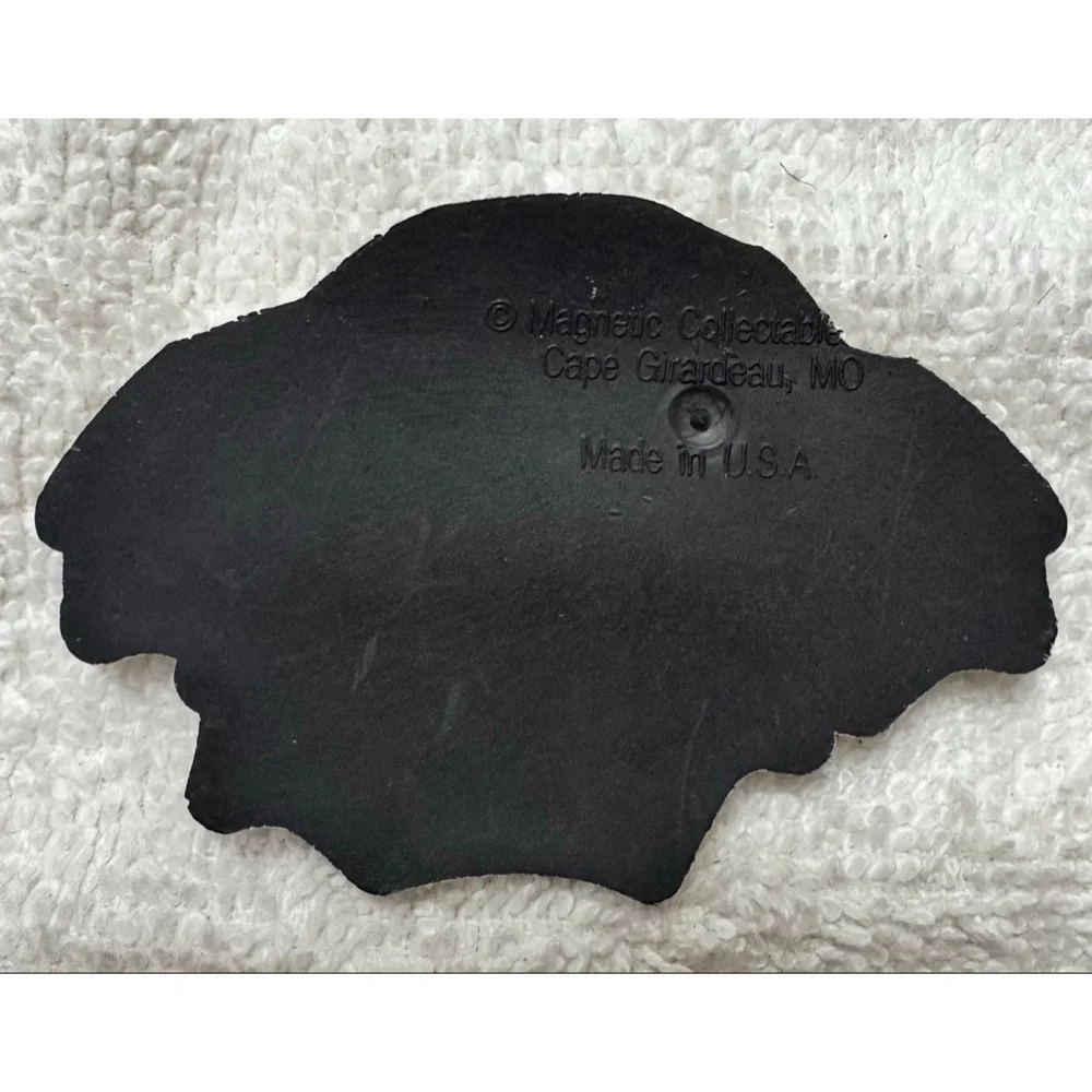 Vintage Collectable Seattle Umbrella Refrigerator Magnet